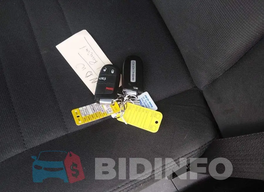 2C3CDXAG6KH513732 Photo# 11
