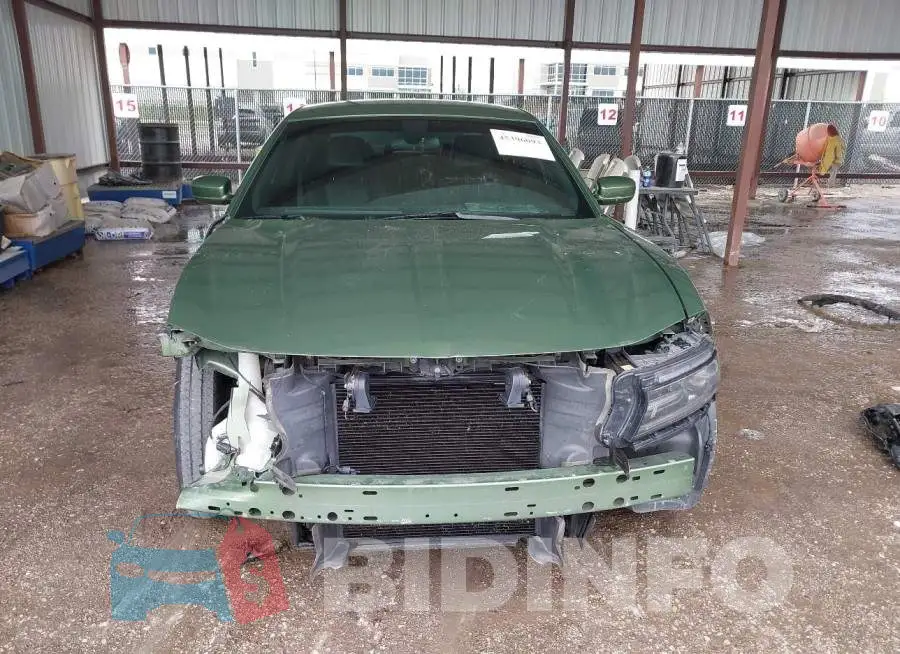 2C3CDXBG3KH724885 Photo# 13