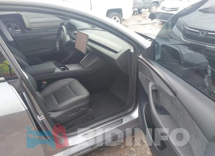 7SAYGDED9TA610843 Photo# 5
