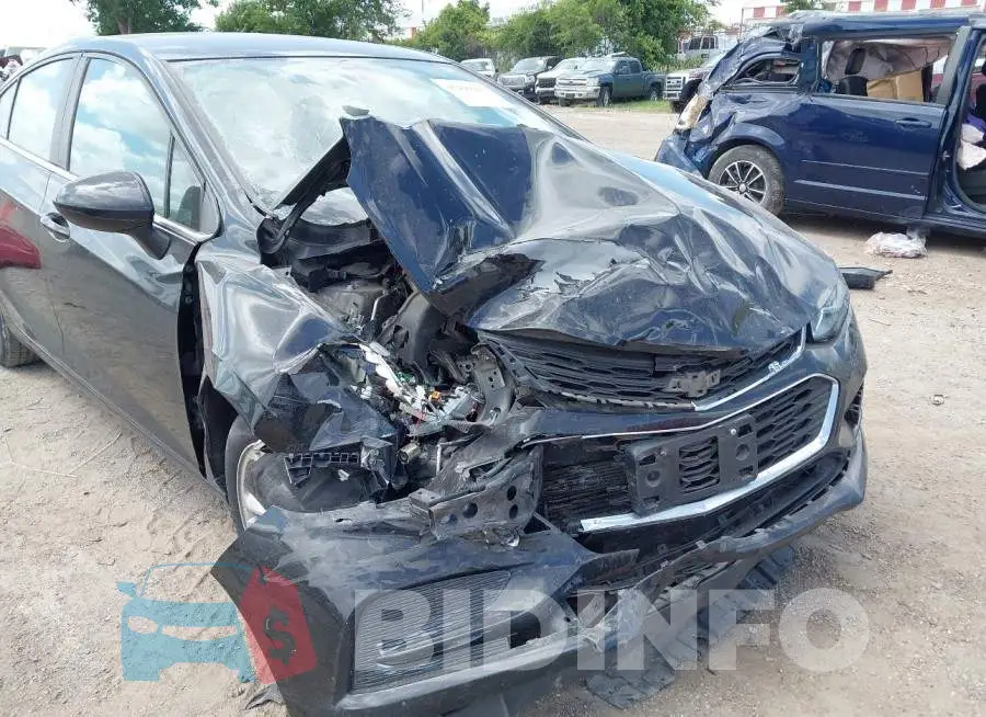 1G1BE5SM1G7319148 Photo# 6