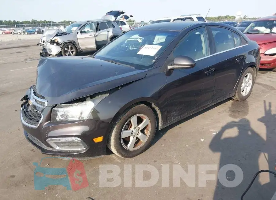 1G1PE5SB4G7171744 Photo# 2