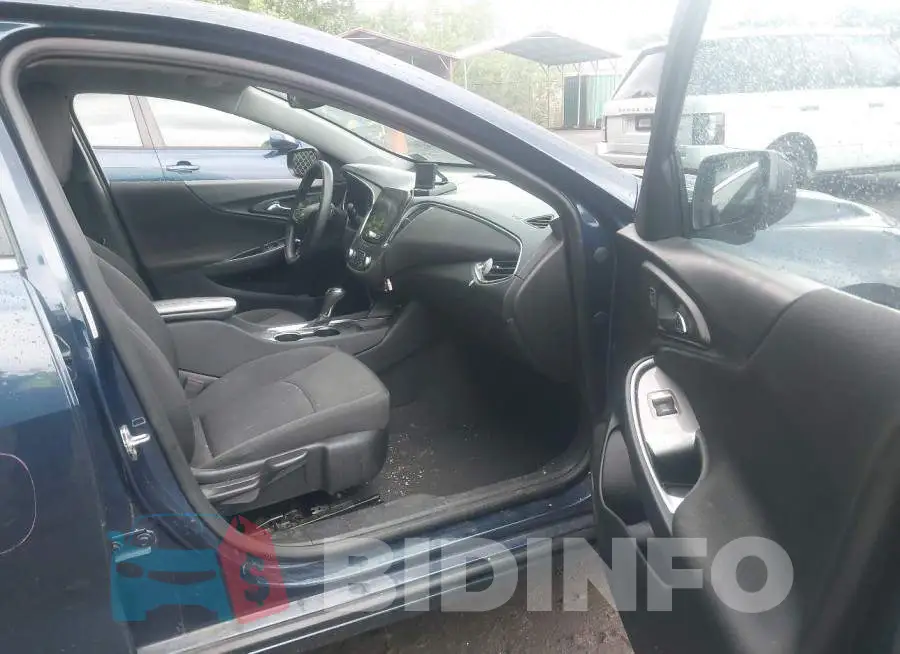 1G1ZD5ST8LF110238 Photo# 5