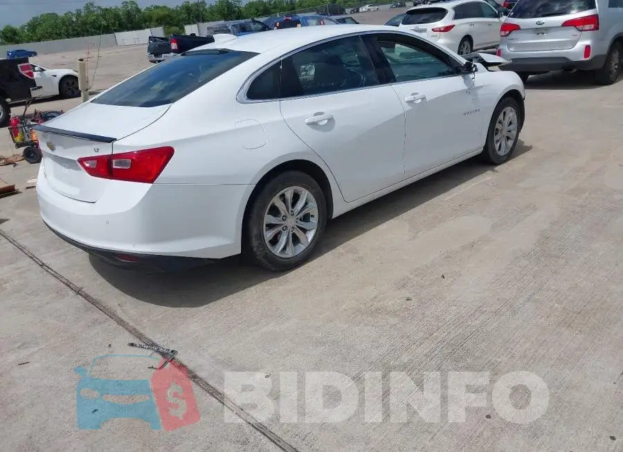 1G1ZD5ST8RF152109 Photo# 4