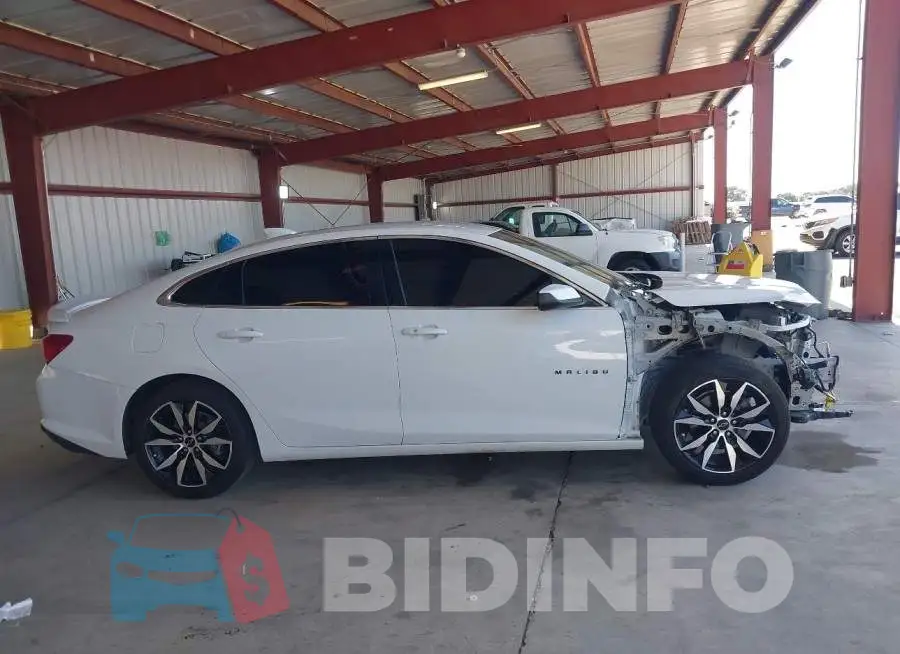 1G1ZG5ST5RF135212 Photo# 13