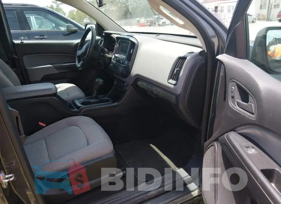 1GCHTBEA7H1254219 Photo# 5