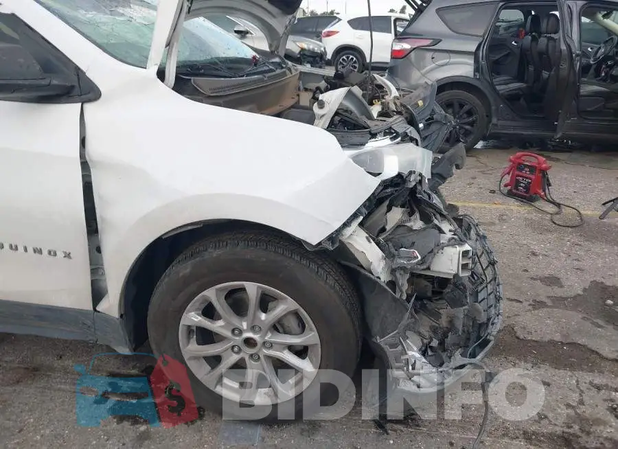 3GNAXHEV7LS615930 Photo# 6