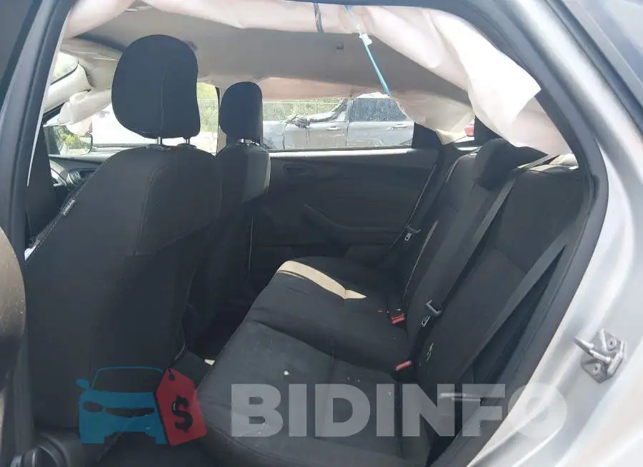1FADP3E23HL312161 Photo# 8