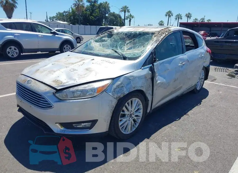 1FADP3N29JL314194 Photo# 2