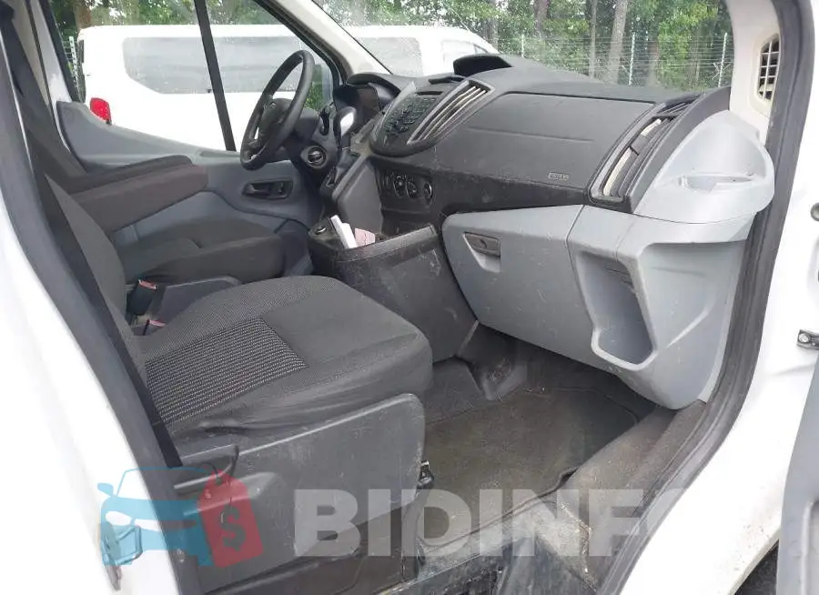1FBZX2ZM5JKB52886 Photo# 5