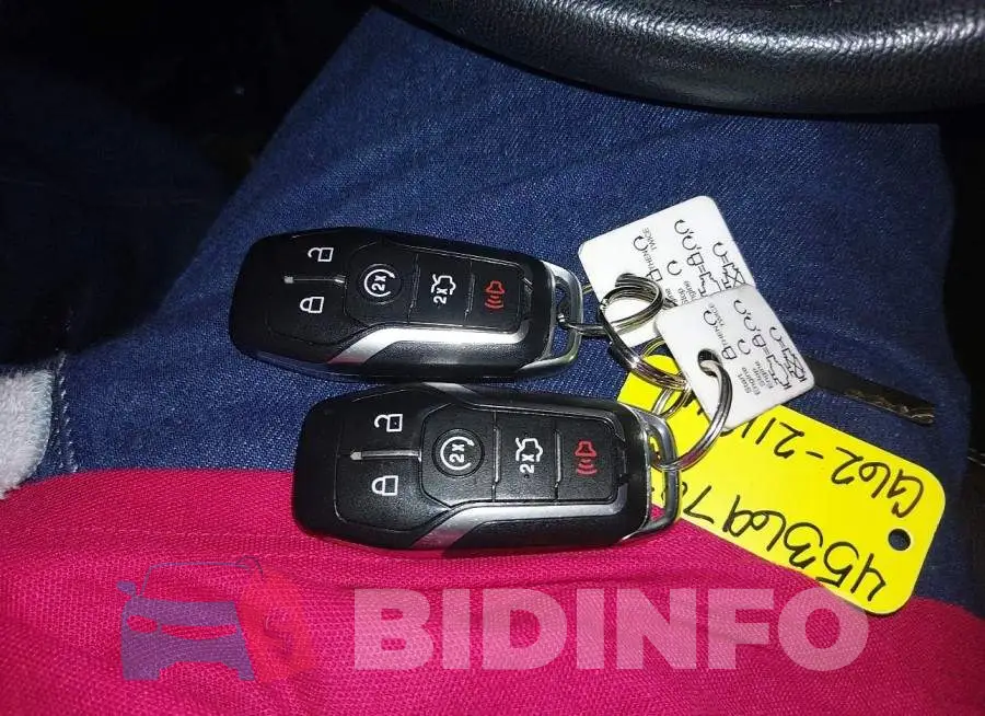1FM5K8F87HGD15002 Photo# 11
