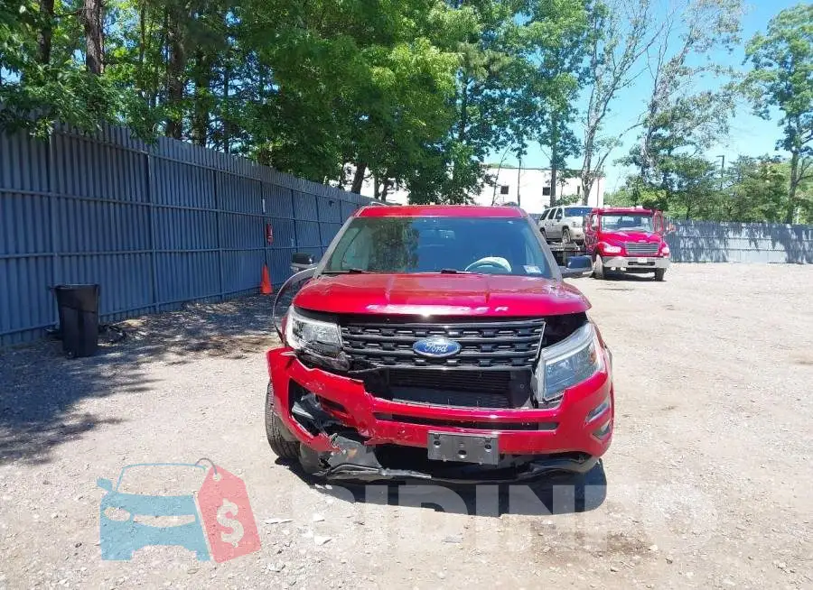 1FM5K8GT9HGD47792 Photo# 12