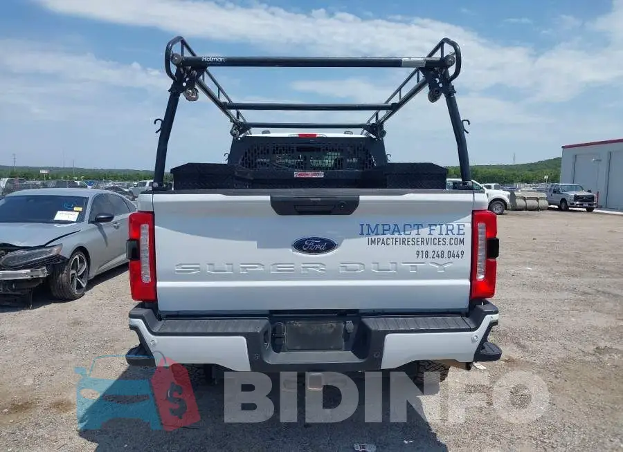 1FT8X2BA9PED14551 Photo# 15