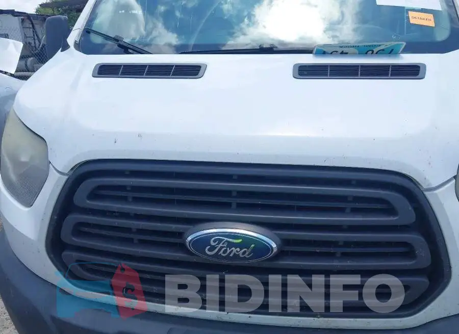 1FTYR2ZM9HKB14654 Photo# 10