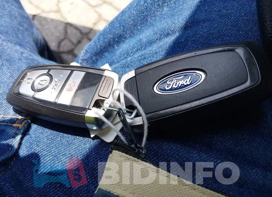 3FA6P0G72LR233283 Photo# 11