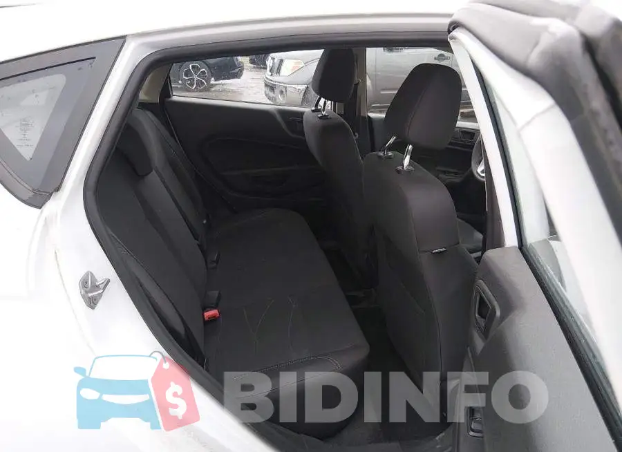 3FADP4EJXHM109814 Photo# 8