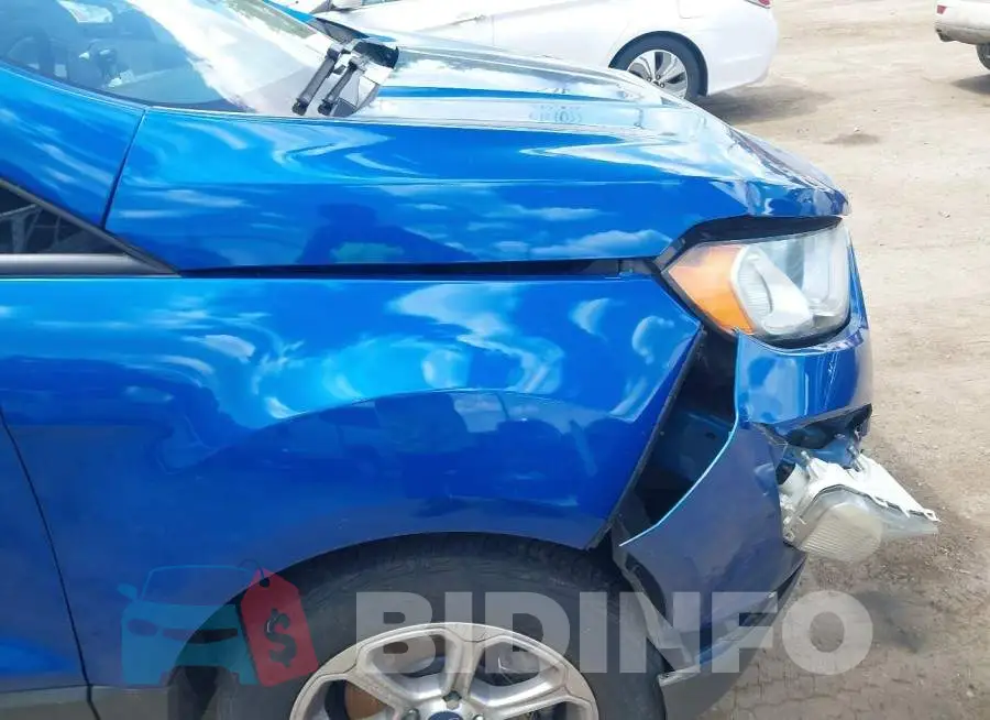 MAJ3P1TE8JC228016 Photo# 16