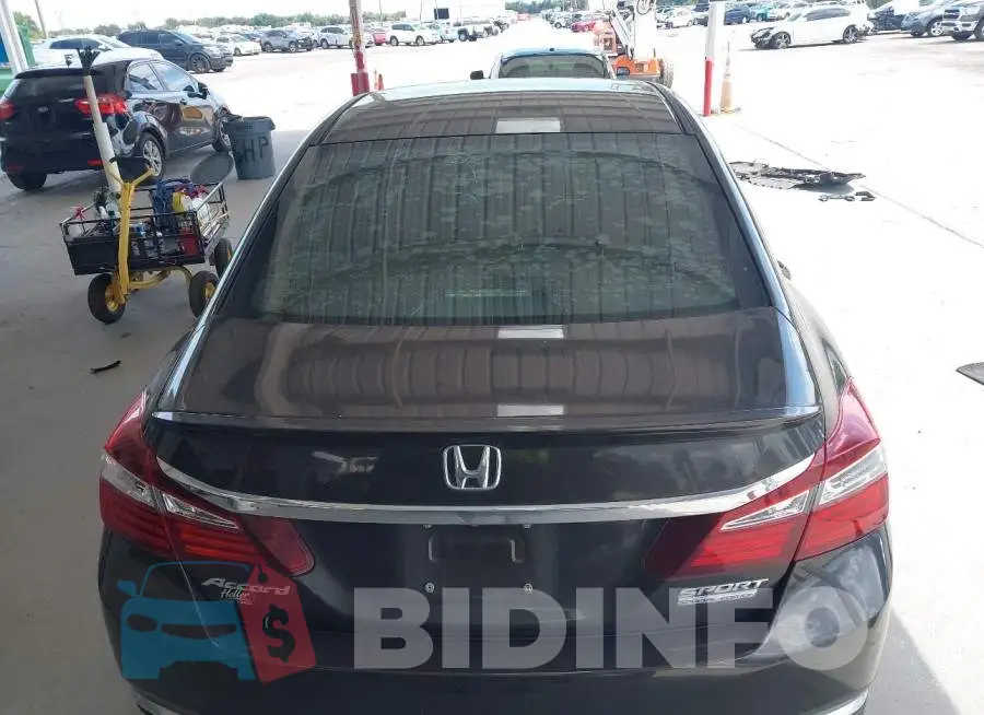 1HGCR2F13HA085132 Photo# 17
