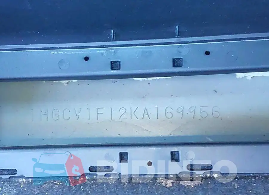 1HGCV1F12KA169956 Photo# 18
