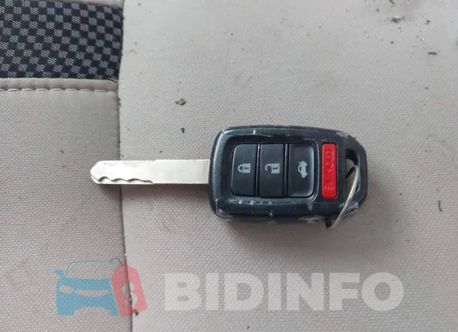 2HGFC2F63KH555825 Photo# 11