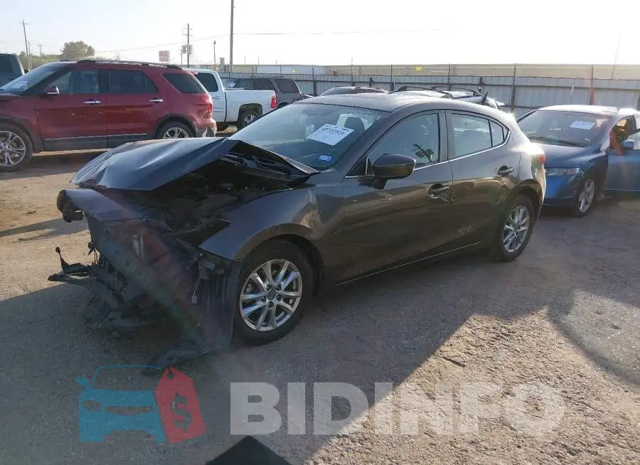 3MZBM1M71GM317705 Photo# 2