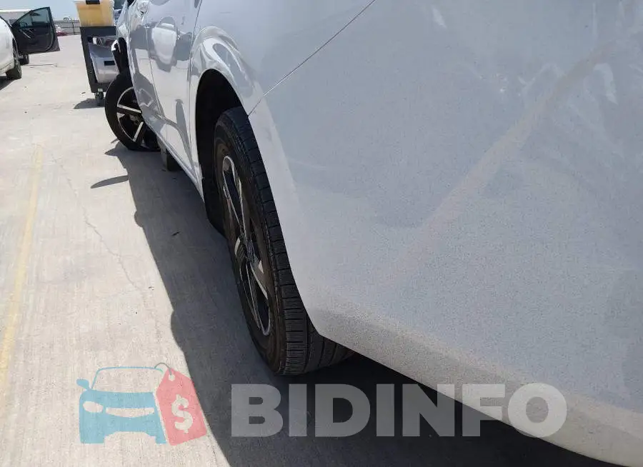 3N1AB8CV5RY289841 Photo# 18