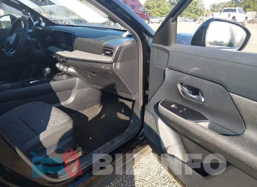 3N8AP6CA8SL320653 Photo# 5