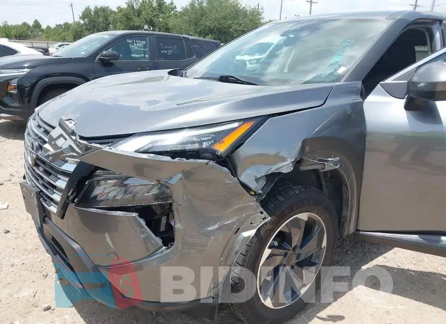 5N1BT3BA4RC701087 Photo# 6