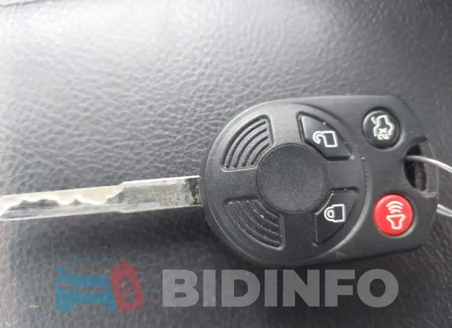 1FADP3F2XGL298045 Photo# 11