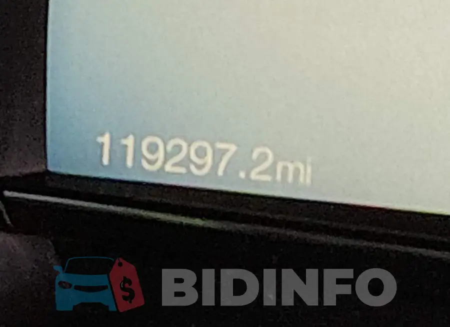 1FM5K8D84JGB51720 Photo# 16