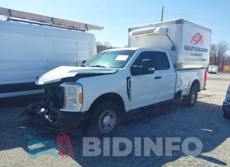 1FT8X2AA3PEC21171 Photo# 2