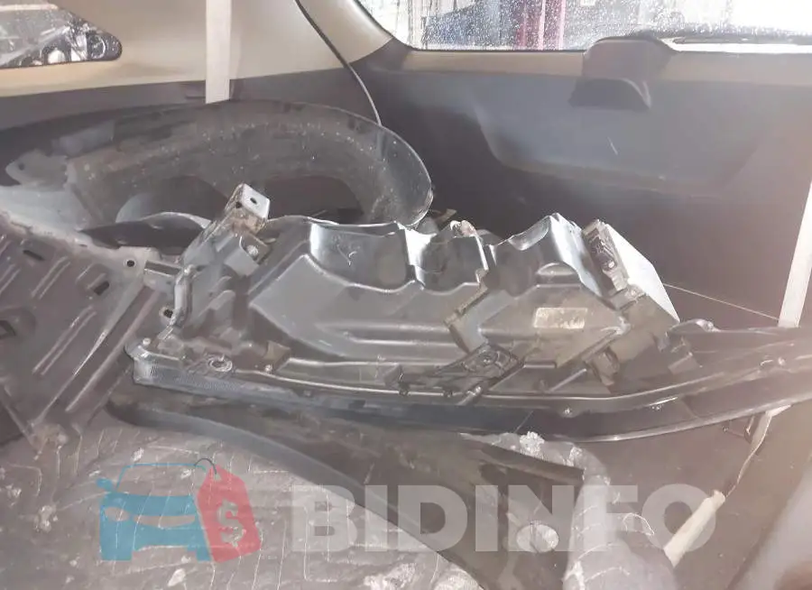 5J8YD4H38HL003995 Photo# 12