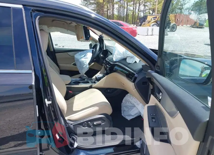 5J8YD9H43PL002130 Photo# 5