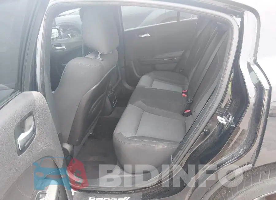 2C3CDXHG4HH667046 Photo# 8