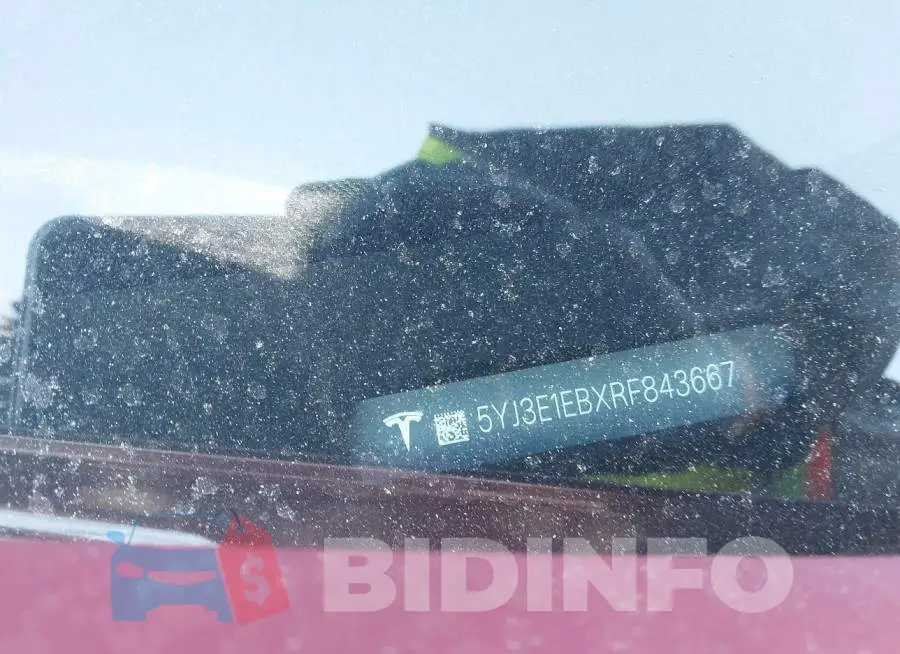 5YJ3E1EBXRF843667 Photo# 9