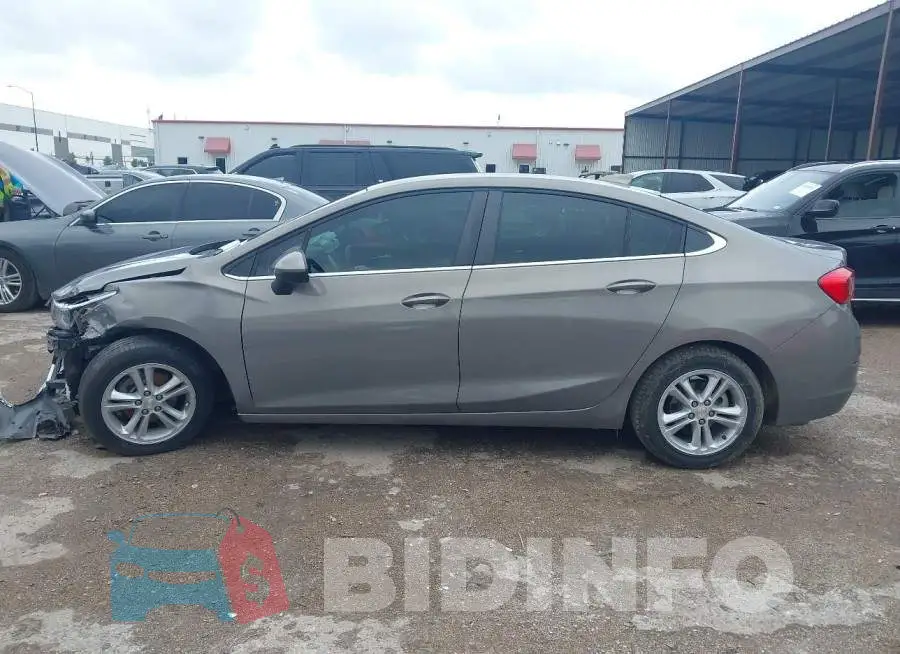 1G1BE5SM9J7194844 Photo# 14