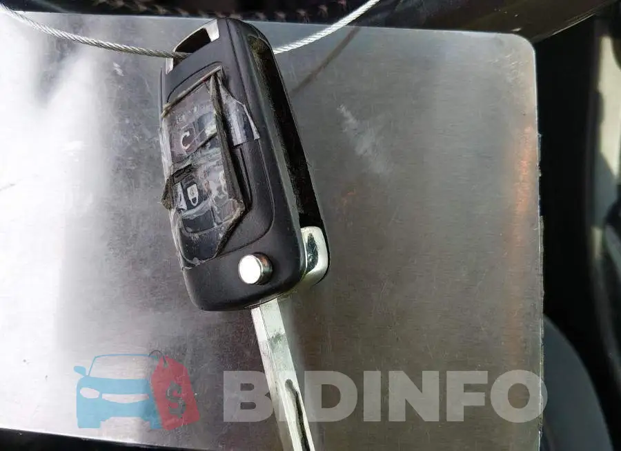 1G1JD5SB9H4101877 Photo# 11