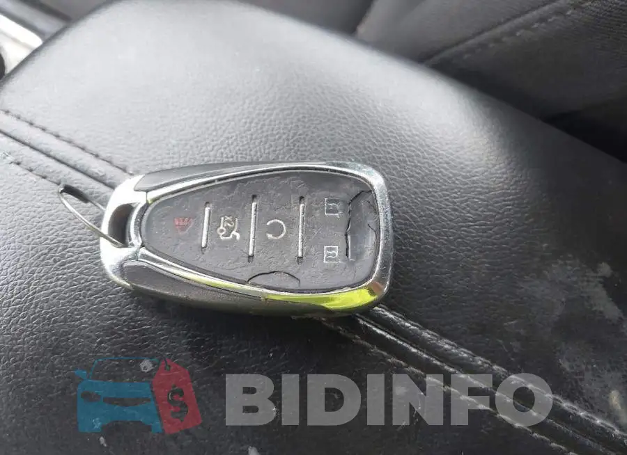 1G1ZD5ST3LF028644 Photo# 11