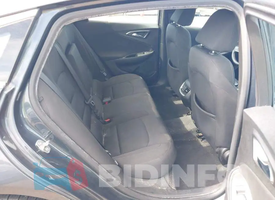 1G1ZD5ST8KF120217 Photo# 8