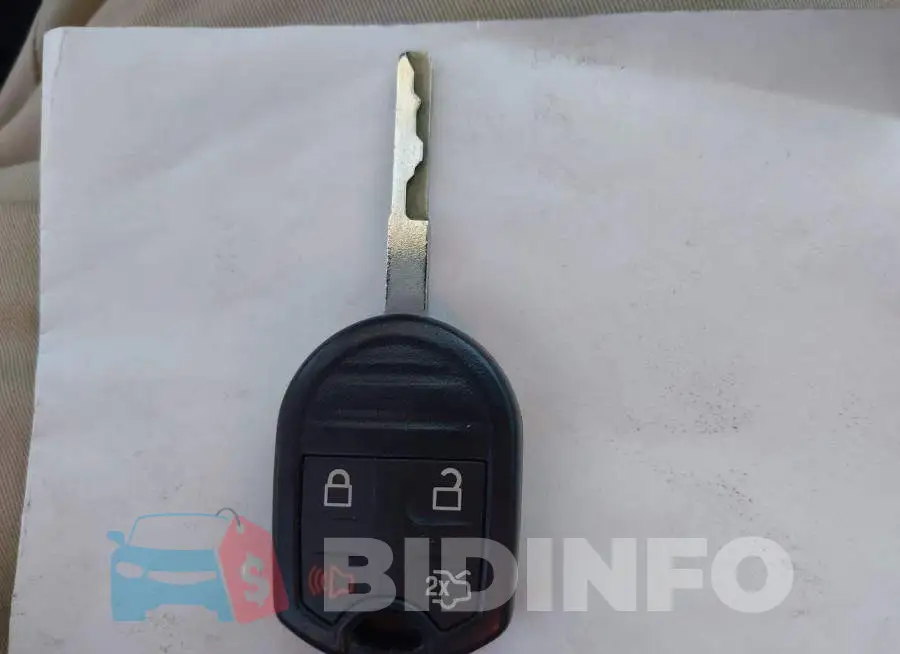 3FADP4EJ2GM105075 Photo# 11
