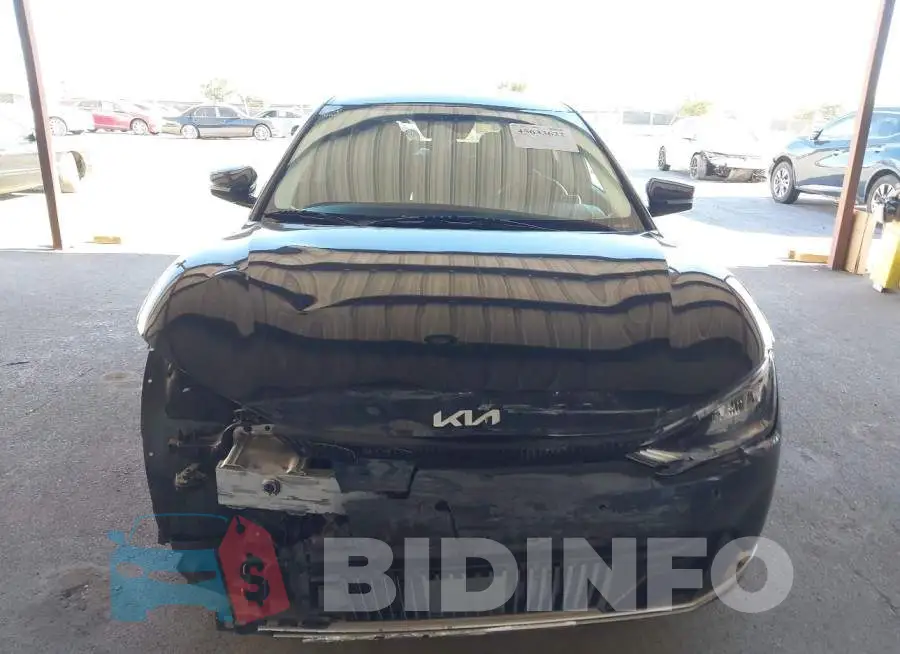 KNDC3DLC5N5082643 Photo# 6