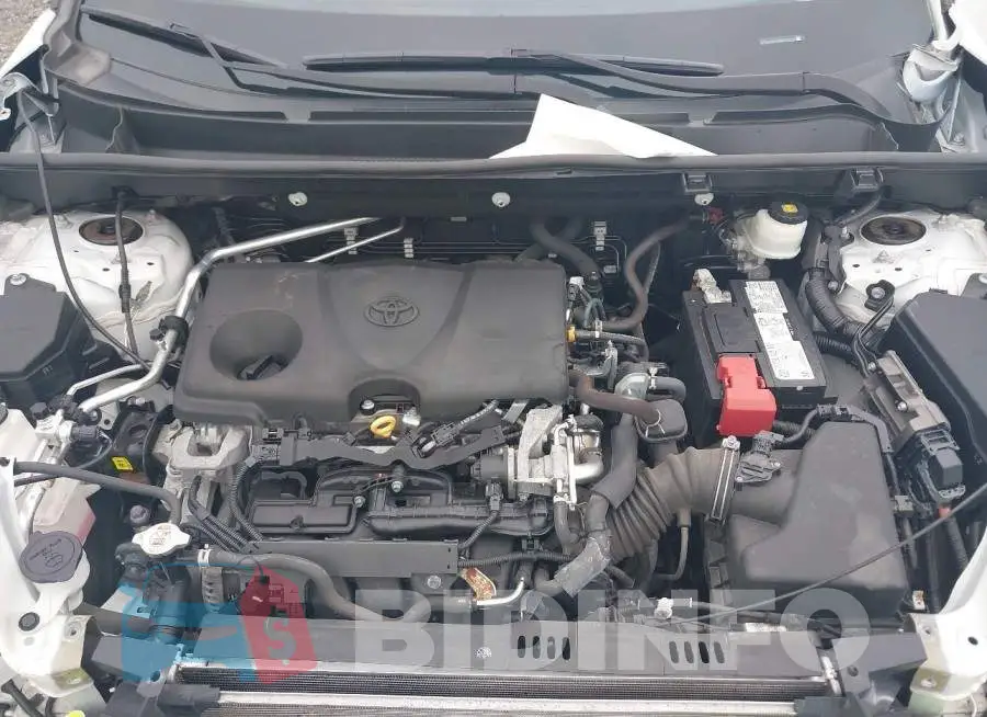 2T3N1RFV6MW222019 Photo# 10