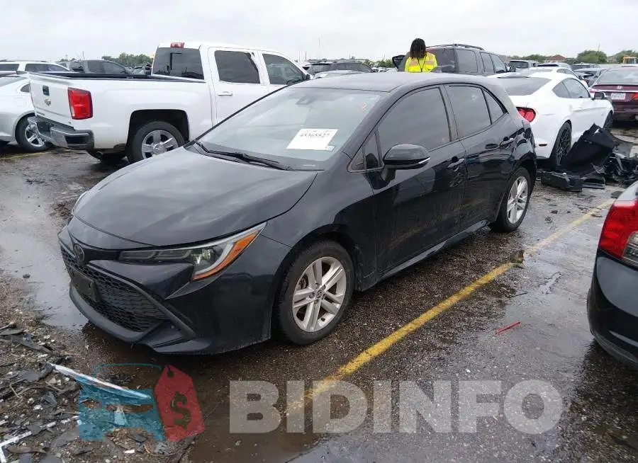 JTND4MBE1M3108164 Photo# 2
