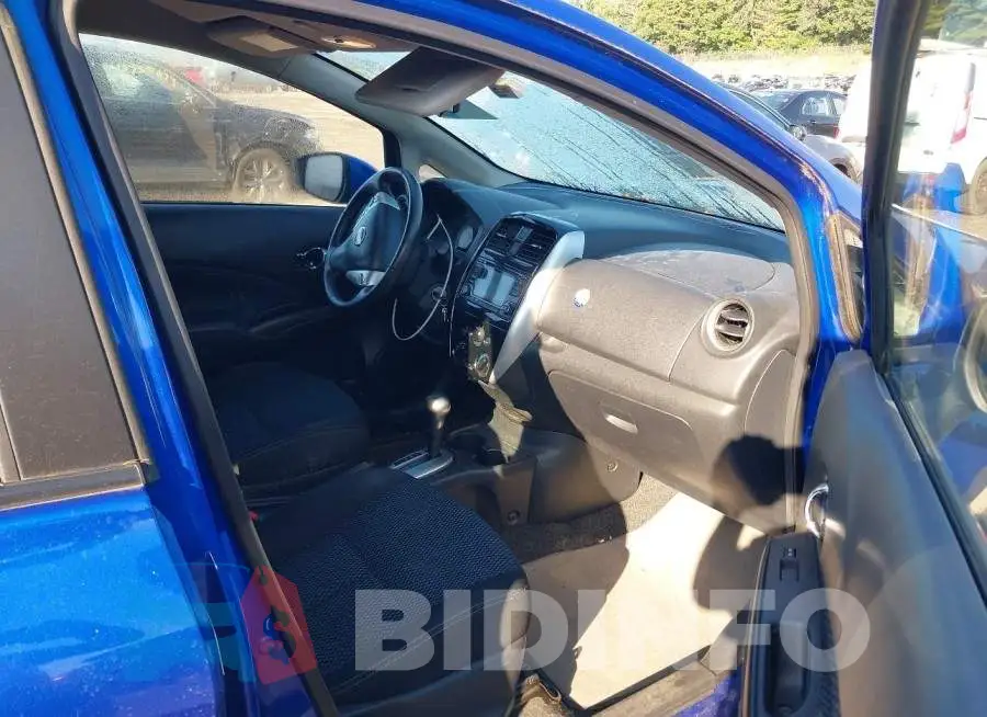 3N1CE2CP6GL352177 Photo# 5