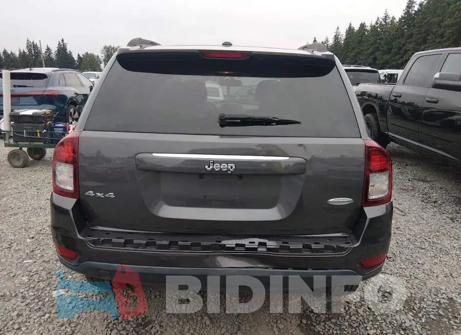 1C4NJDEBXGD758130 Photo# 17