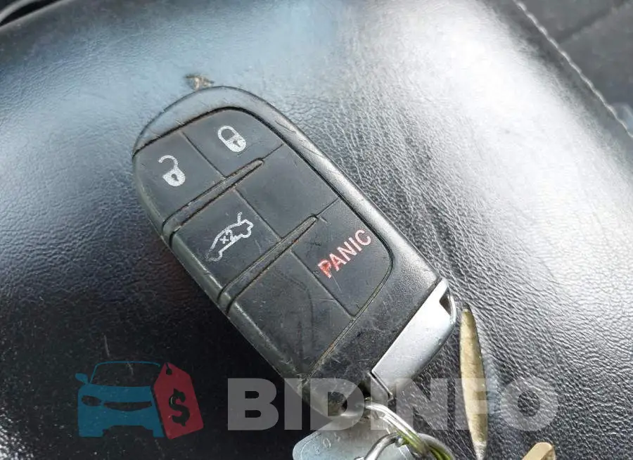 2C3CDXAT5GH228833 Photo# 11