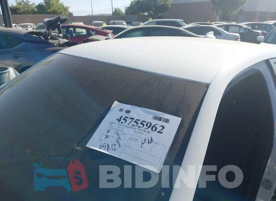 2C3CDXHG8LH245290 Photo# 18