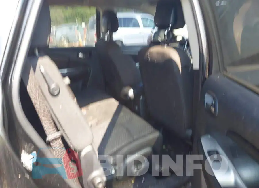 3C4PDCAB7JT344546 Photo# 8