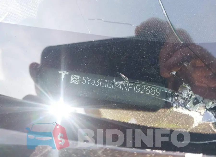 5YJ3E1EB4NF192689 Photo# 9