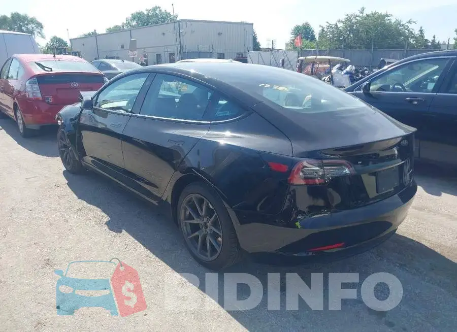 5YJ3E1EB4NF192689 Photo# 3