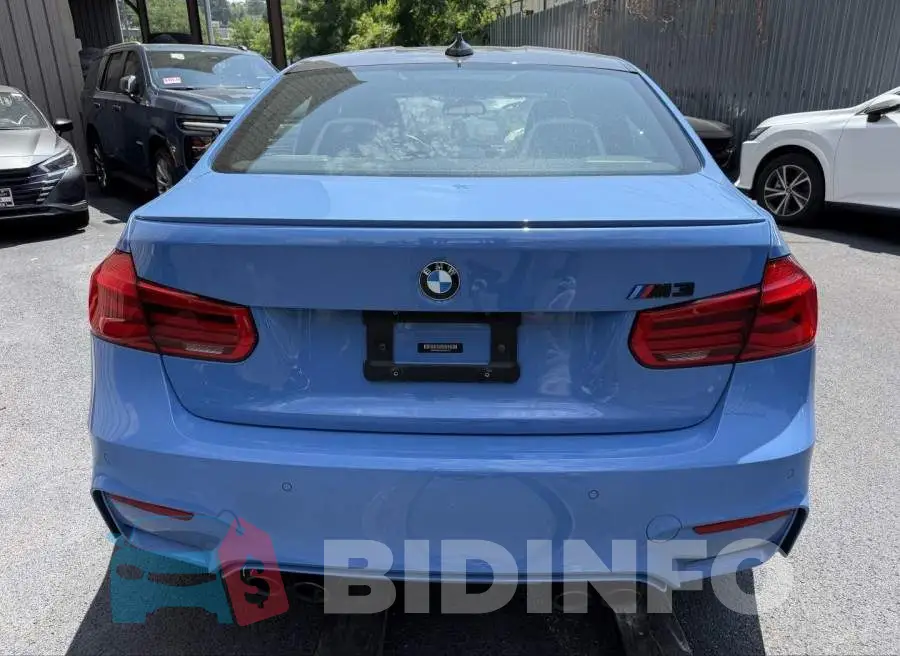 WBS8M9C50J5L01125 Photo# 12